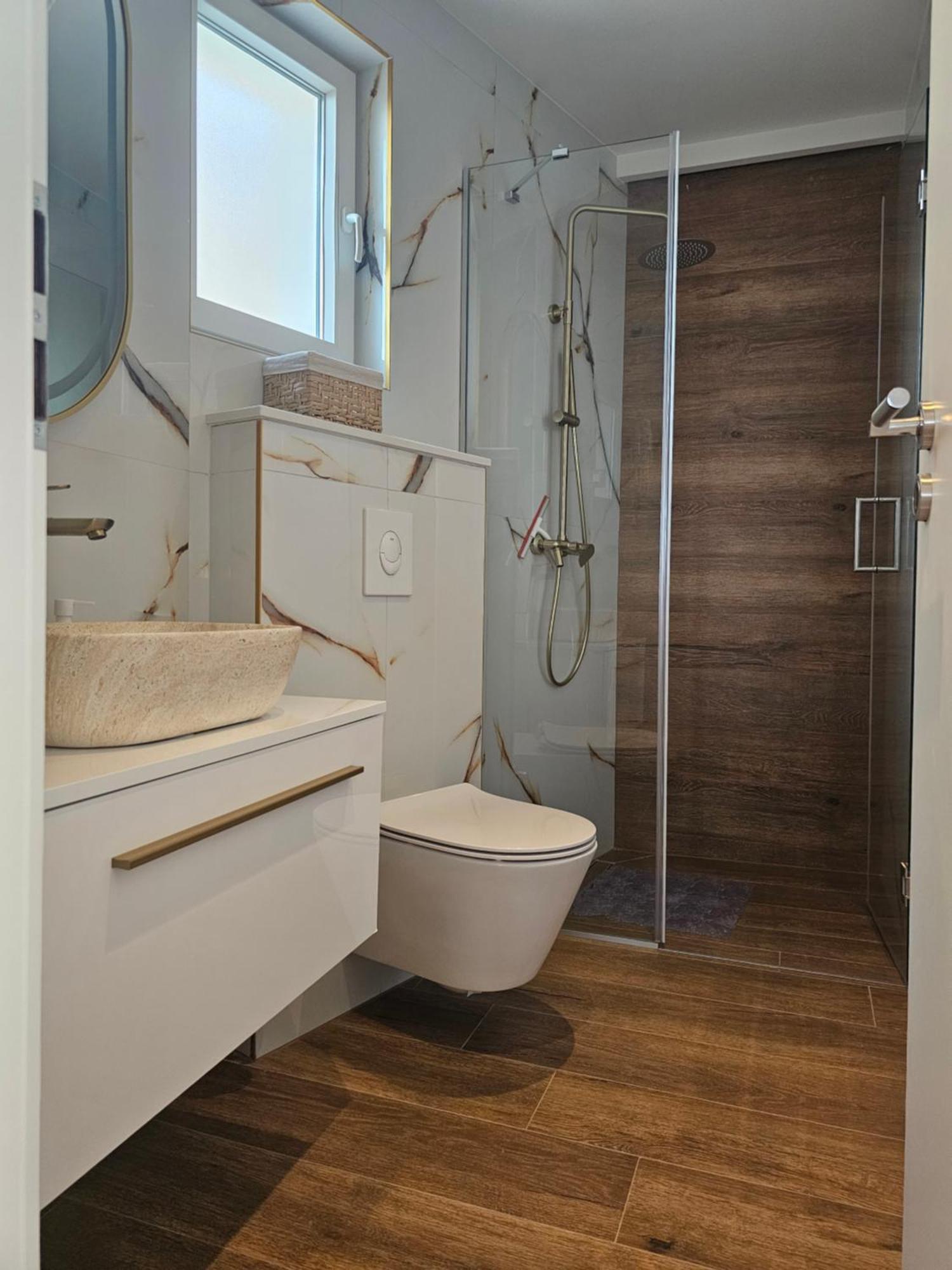 Apartmani Sole マカルスカ エクステリア 写真