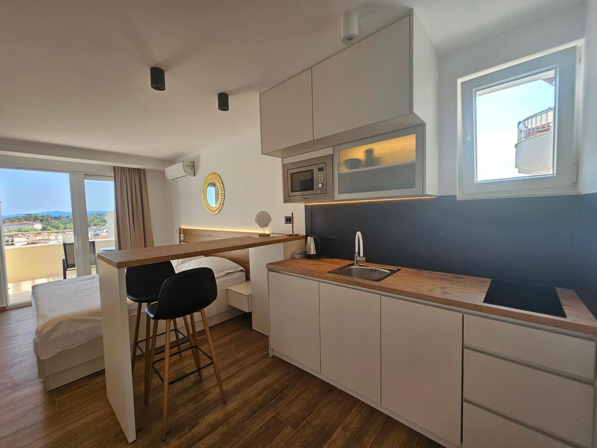 Apartmani Sole マカルスカ エクステリア 写真